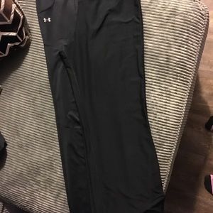 Puma sports bra, Nike capris, UA / Nike pants.